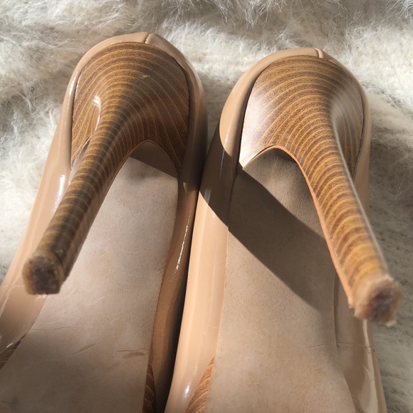 Jessica Simpson patent leather Heels - Picture 7 of 7